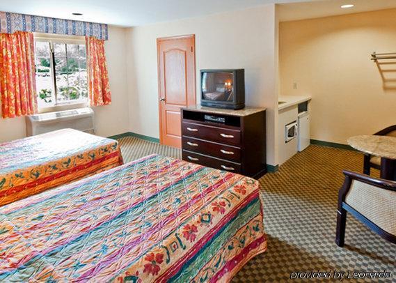 Econo Lodge Absecon Δωμάτιο φωτογραφία